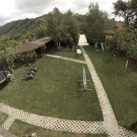 Conacul Caterinei 3* Polovragi