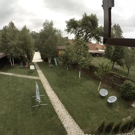 Guest house Conacul Caterinei 3*